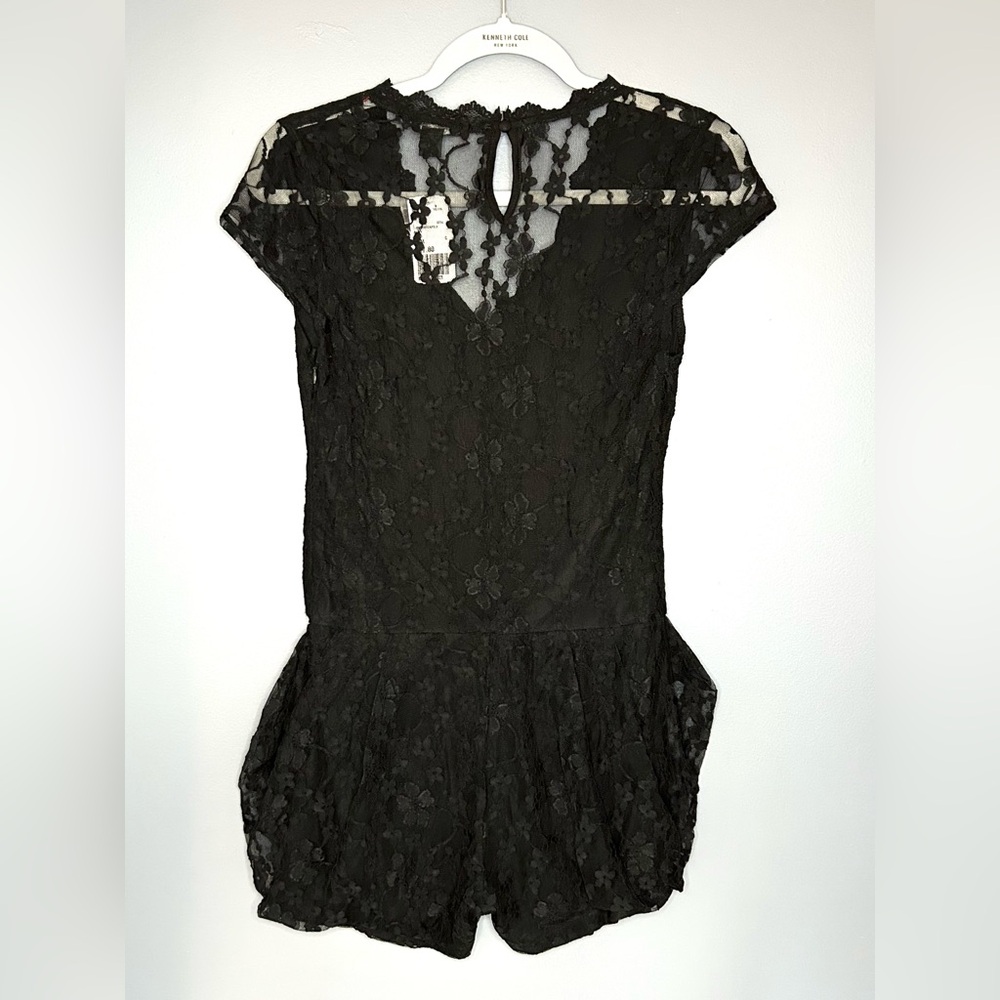 Forever 21 Romper M Black Floral Lace Coquette V Neck Sexy Whimsygoth Fairy Goth - Picture 16 of 16